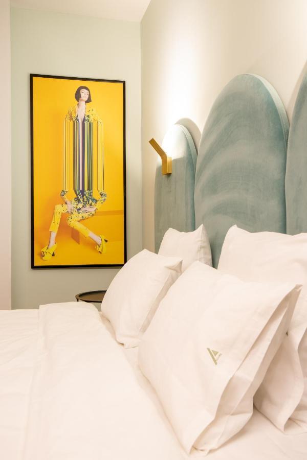Allure Boutique Hotel Tirana Extérieur photo