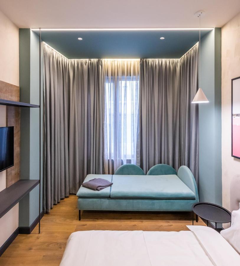 Allure Boutique Hotel Tirana Extérieur photo