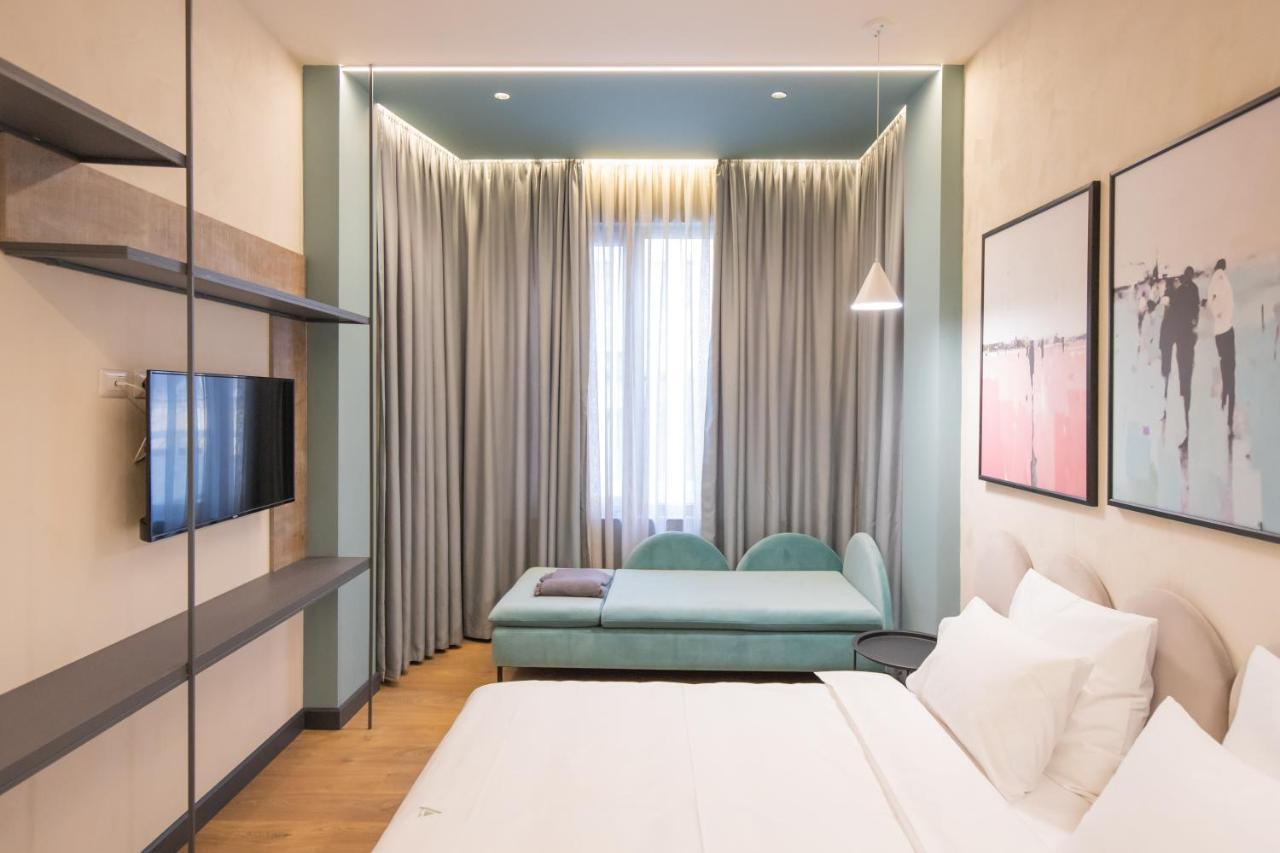Allure Boutique Hotel Tirana Extérieur photo