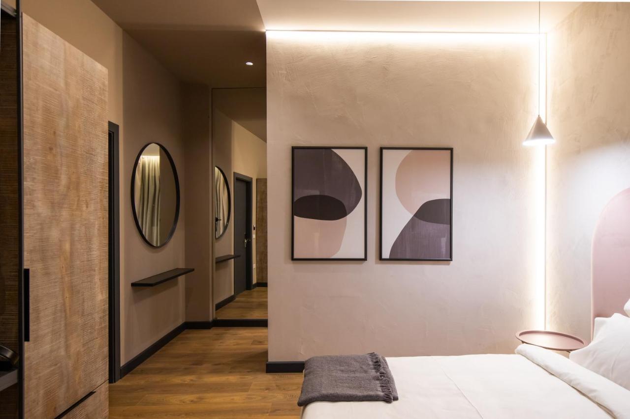 Allure Boutique Hotel Tirana Extérieur photo