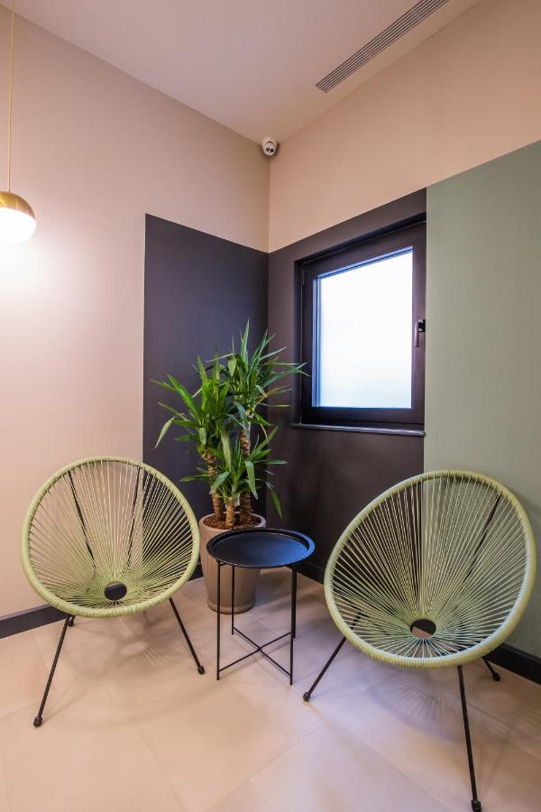 Allure Boutique Hotel Tirana Extérieur photo
