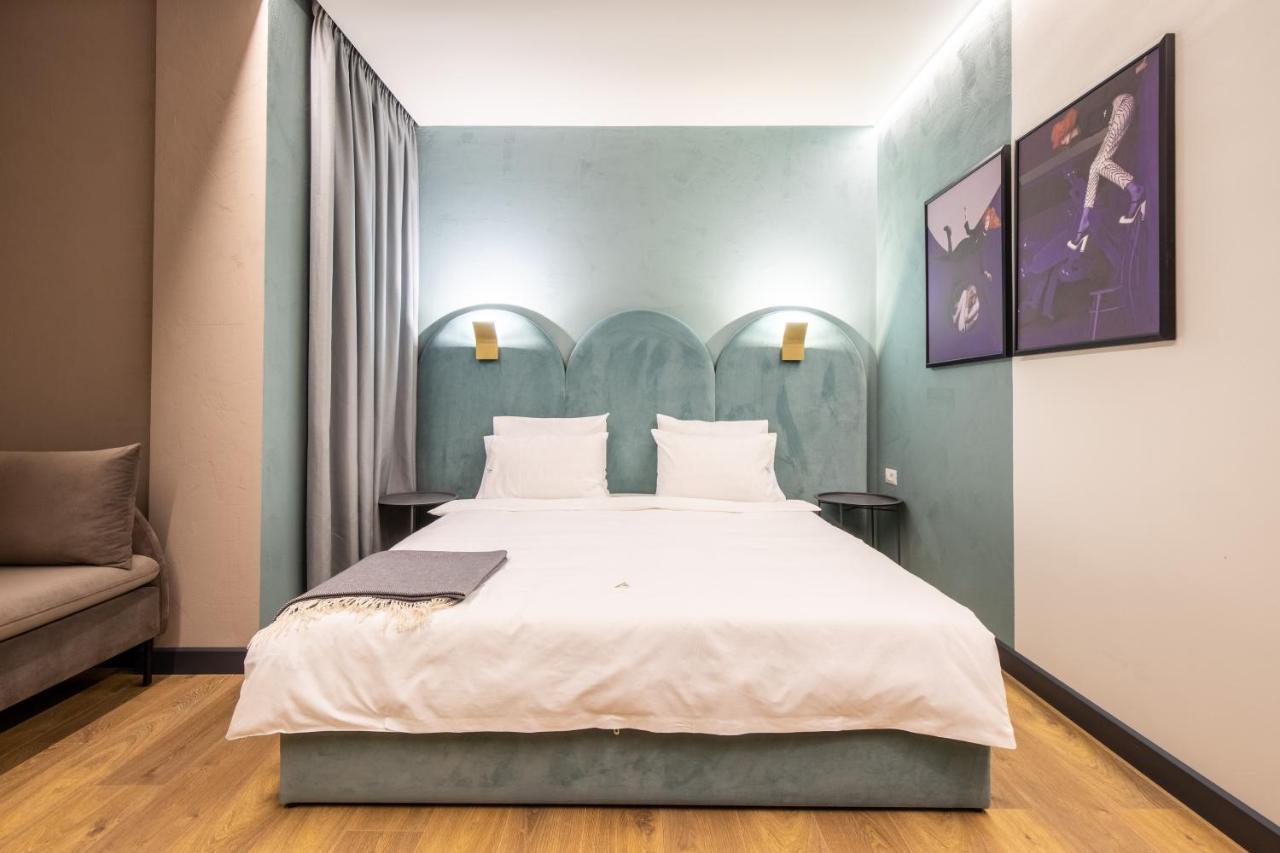 Allure Boutique Hotel Tirana Extérieur photo