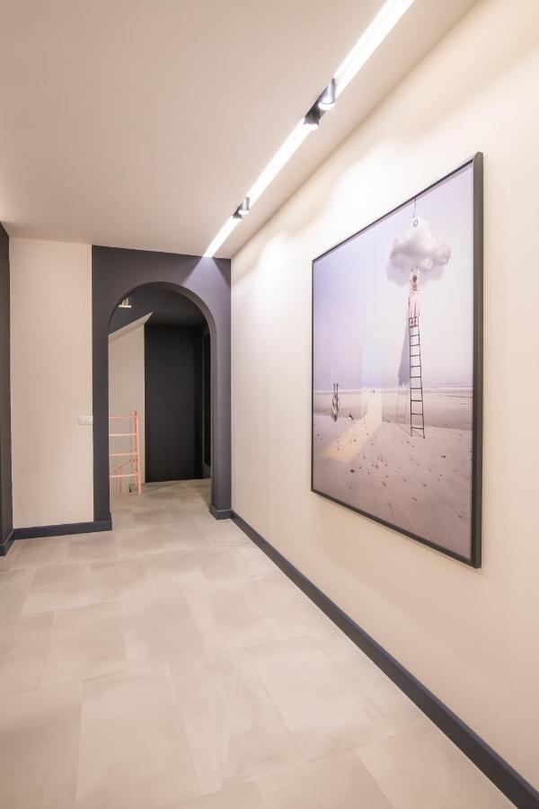 Allure Boutique Hotel Tirana Extérieur photo